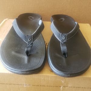 Olukai Ho'opio Women's Beach Sandal/ Size 7 New with box